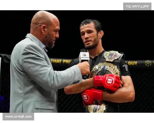 努马戈梅多夫凭借判定胜利打破连败阴影 重返巅峰