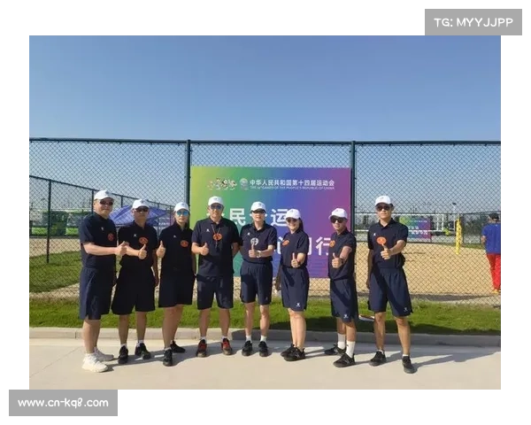 全运会沙排1-4决赛香港举行，义工轮岗保障赛事