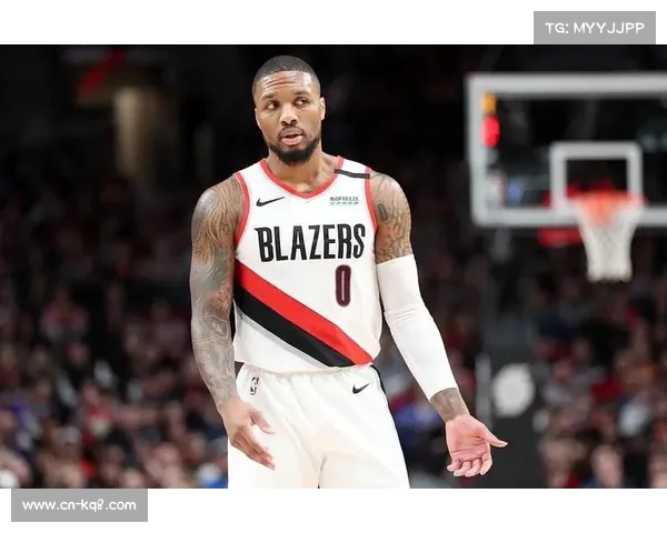 奥罗尔拜重拳KO赫尔曼森，粉丝社交媒体呼吁后者退役