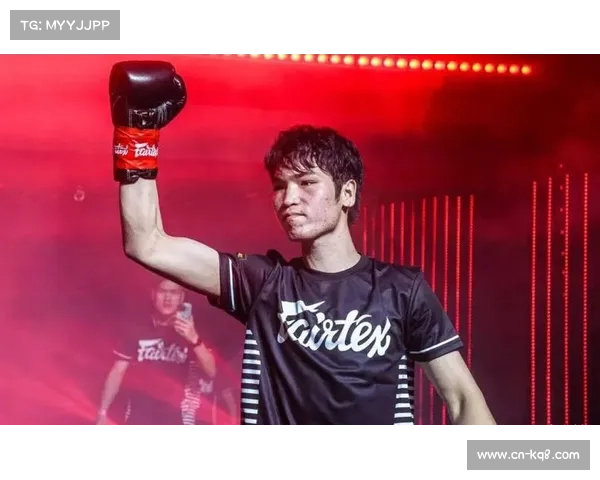 刘梦阳TKO达万猜后，公开叫阵ONE冠军赛踢拳冠军苏波邦